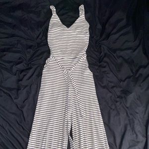 MONTEAU, BLACK/CREAM ROMPER, SMALL